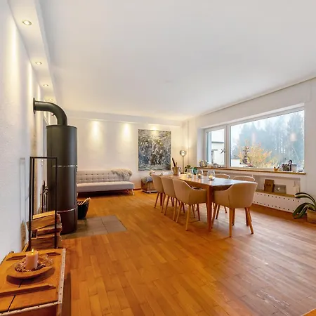 Alte Revierförsterei * Borfink