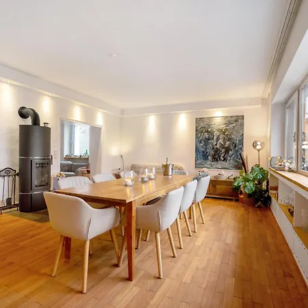 Alte Revierfoersterei Сasa de vacaciones *