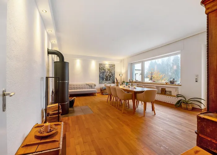 Alte Revierfoersterei * Borfink